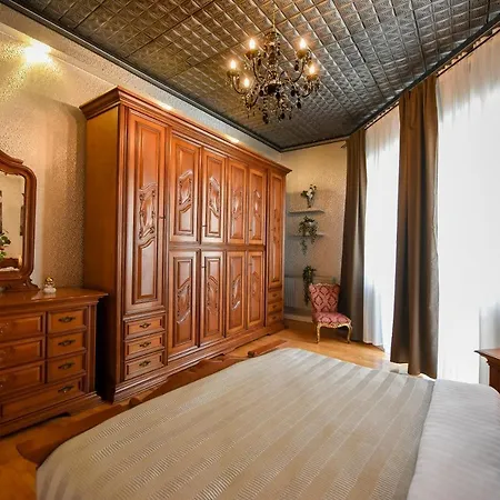 The Museum - Wonderful Super Central Apartment